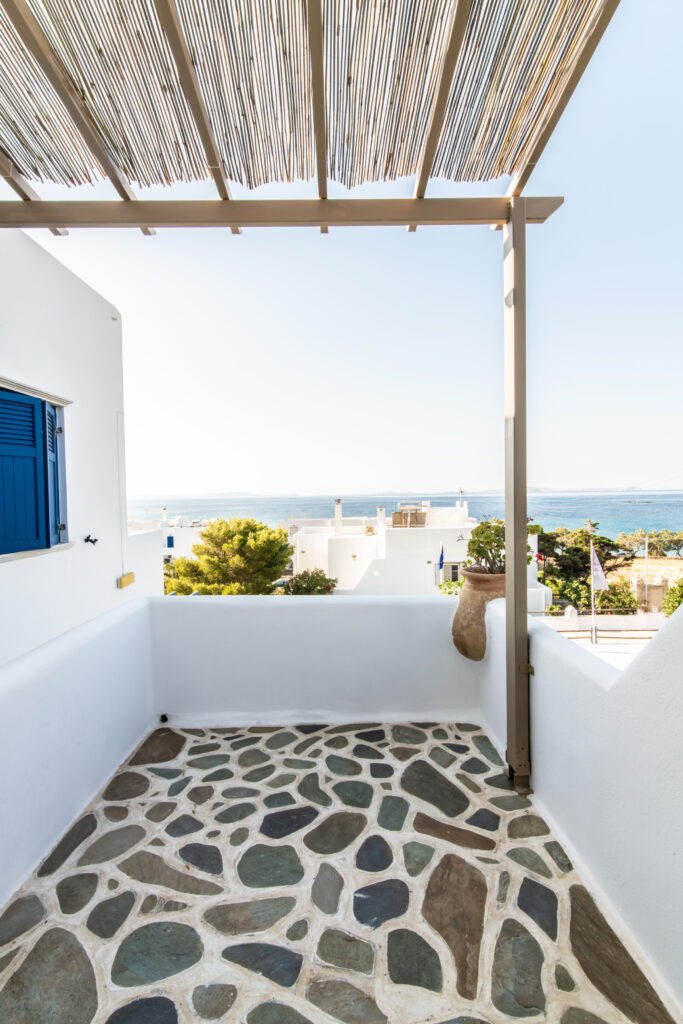 Διαμονή στην Τήνο